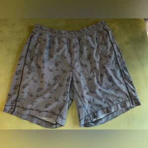 Pattern shorts
